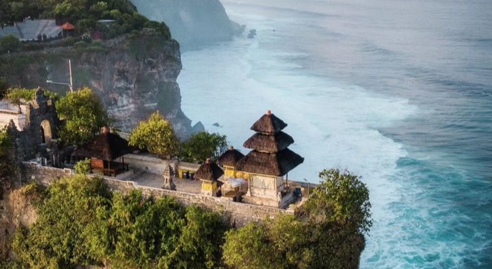 6D5N Bali Tour Package, Exploring Uluwatu, Kintamani, Ubud, And Nusa Penida