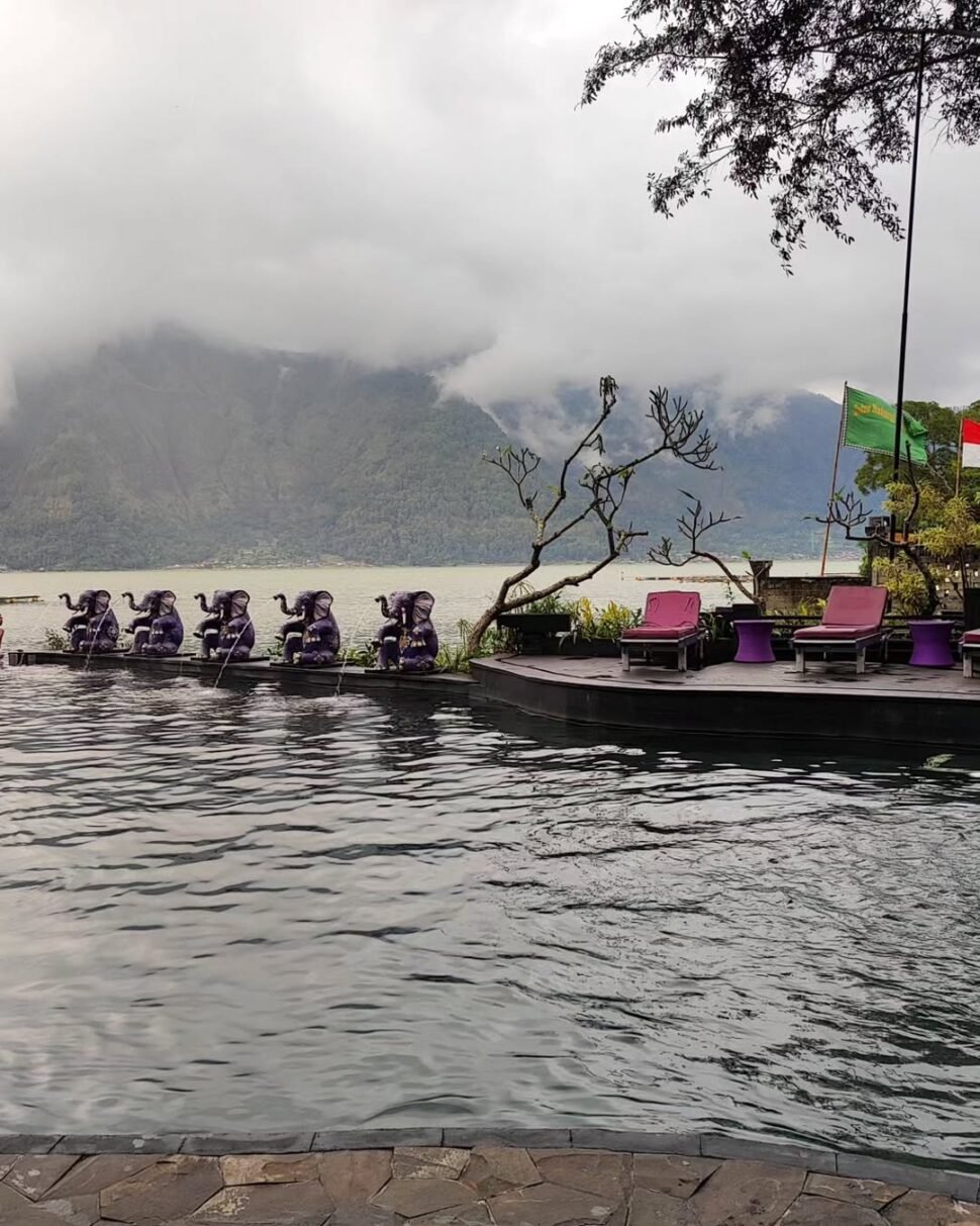 Toya Devasya Hot Spring